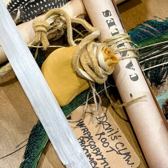 Magic Box For the Novice Witch - Picture 11 of 16